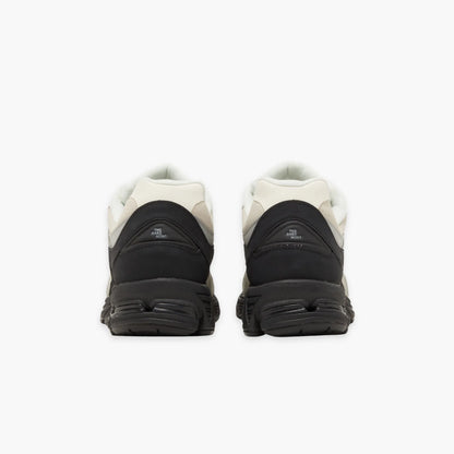NB 2002R 'STONE GREY'