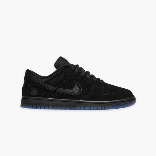 DUNK 'UNDEFEATED'