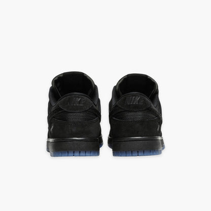 DUNK 'UNDEFEATED'