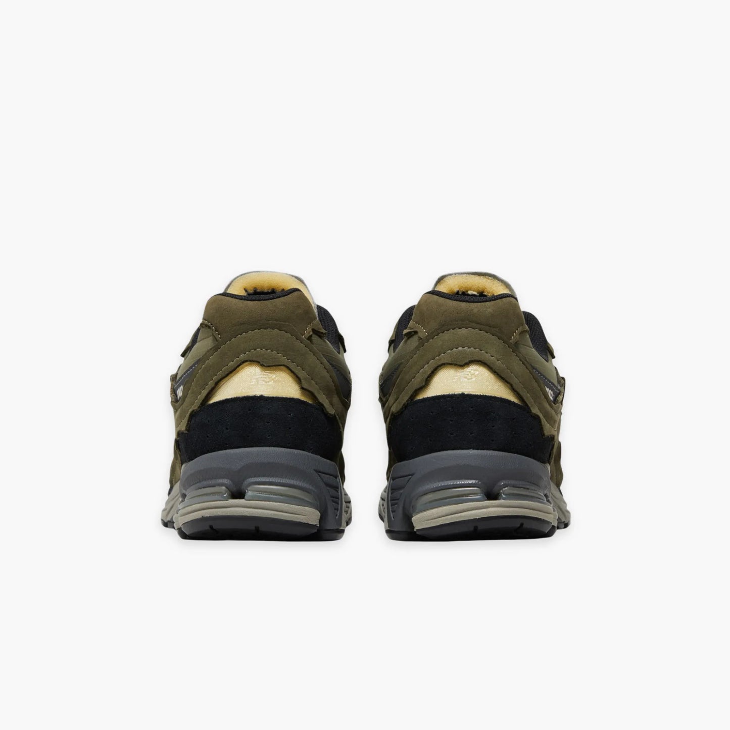 NB 2002R 'DARK MOSS'